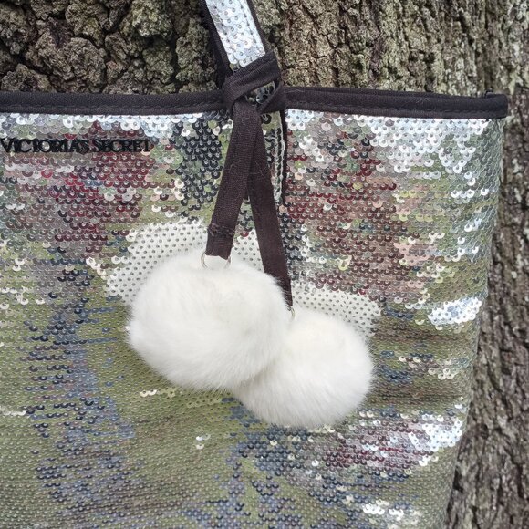 VS silver sequin glam bag removable pompons - Picture 2 of 8